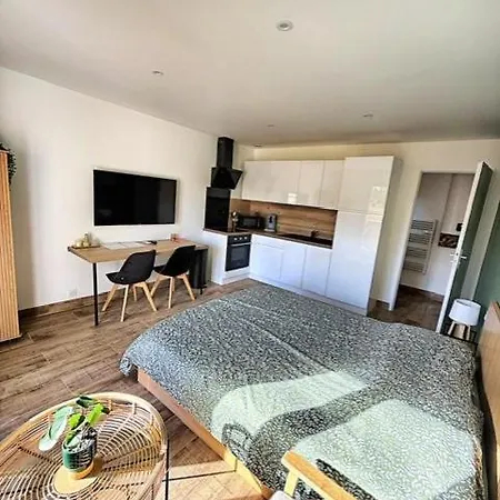 à L'écurie 2 Narbona