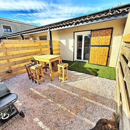 à L'écurie 2 * Narbona