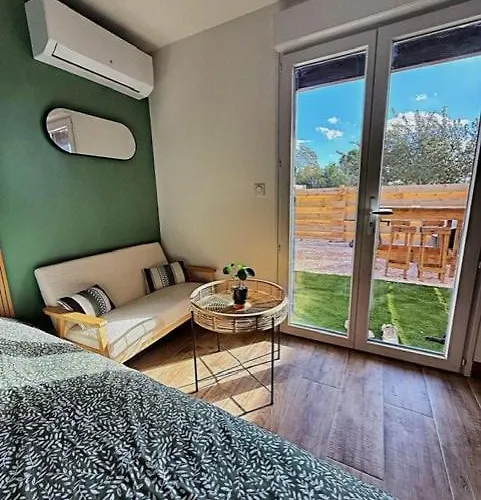 アパート A L'ecurie 2 ナルボンヌ