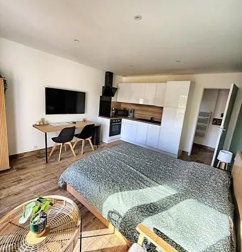 A L'ecurie 2 ナルボンヌ